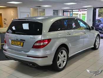 Used Mercedes-Benz R Class 2012 for sale - 76349166: Photo