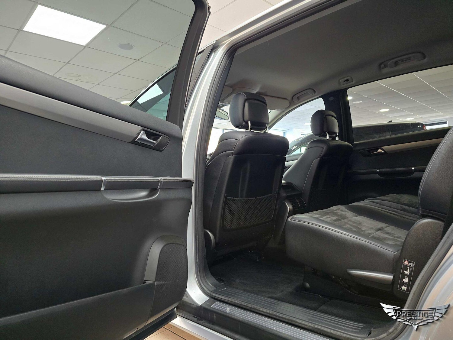 Used Mercedes-Benz R Class 2012 for sale - 76349166: Photo 44