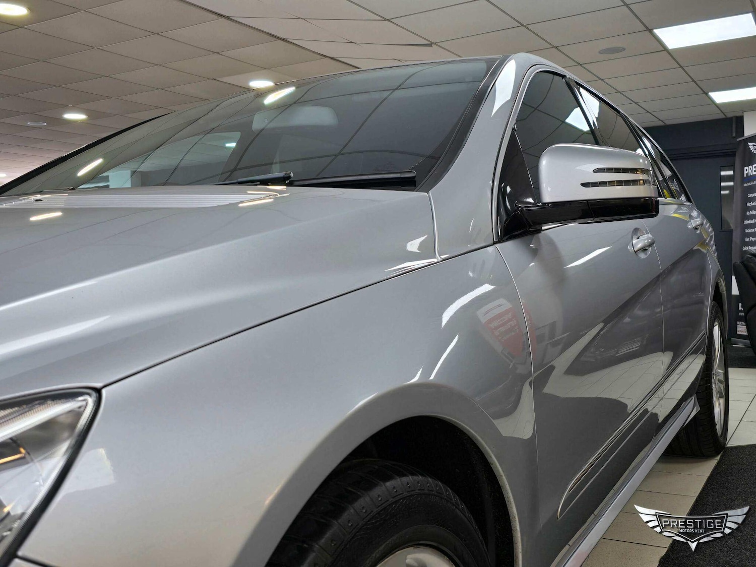 Used Mercedes-Benz R Class 2012 for sale - 76349166: Photo 62