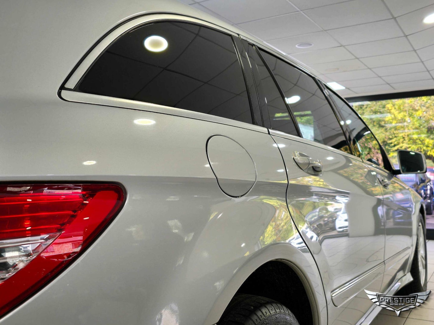 Used Mercedes-Benz R Class 2012 for sale - 76349166: Photo 67