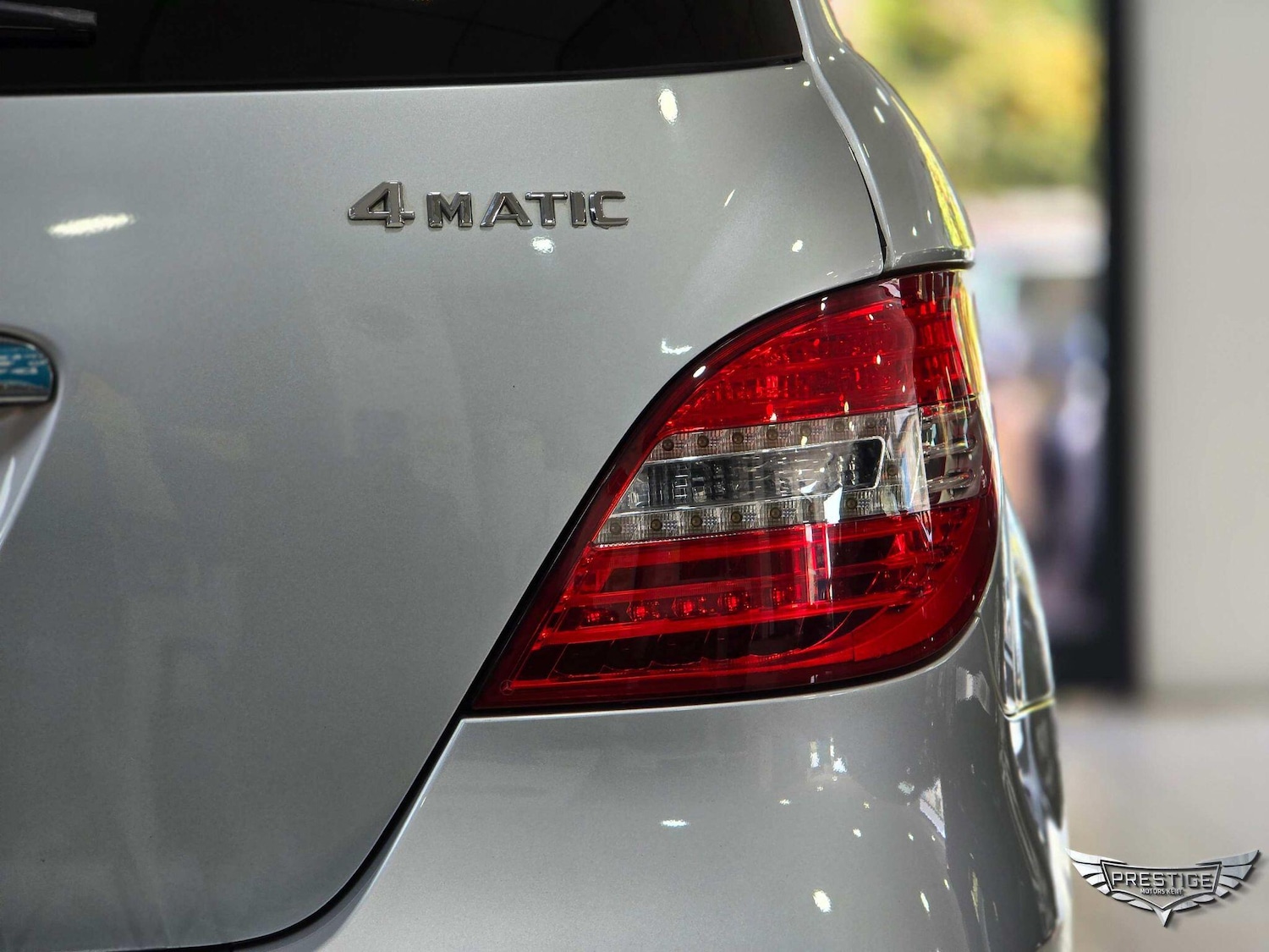 Used Mercedes-Benz R Class 2012 for sale - 76349166: Photo 7