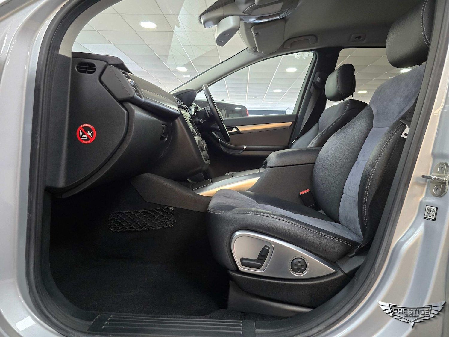 Used Mercedes-Benz R Class 2012 for sale - 76349166: Photo 71