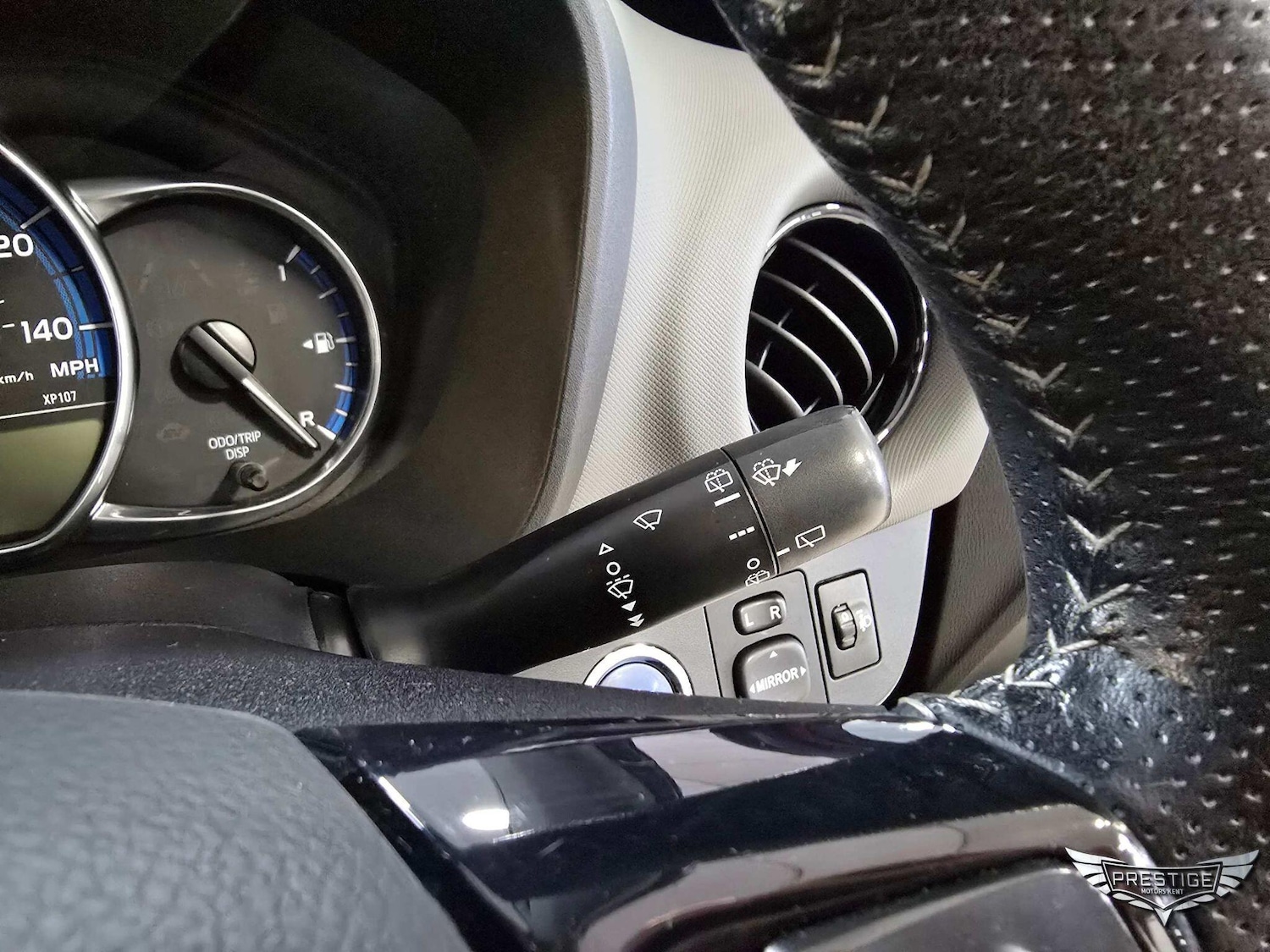 Used Toyota Yaris 2017 for sale - 76657733: Photo 56