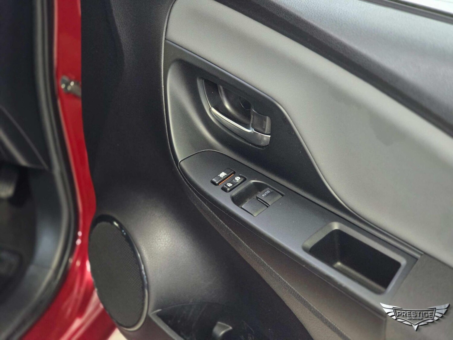 Used Toyota Yaris 2017 for sale - 76657733: Photo 80