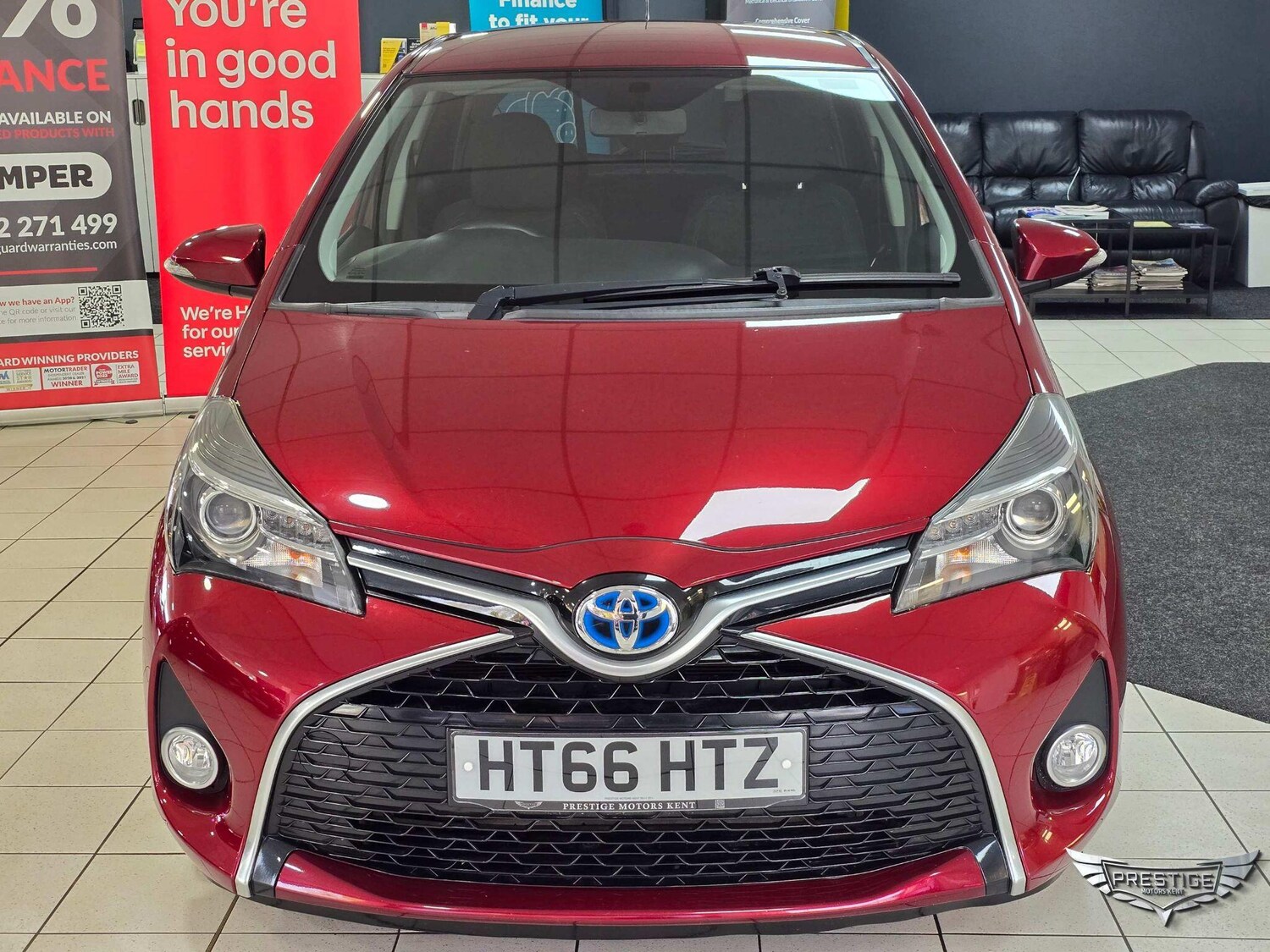 Used Toyota Yaris 2017 for sale - 76657733: Photo 84