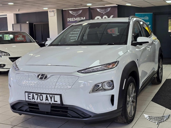 Used Hyundai KONA 2021 for sale - 74280449: Photo 2