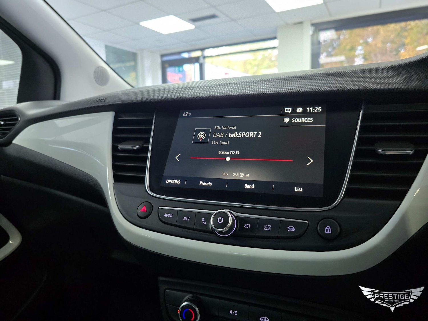 Used Vauxhall Crossland X 2020 for sale - 76522517: Photo 28