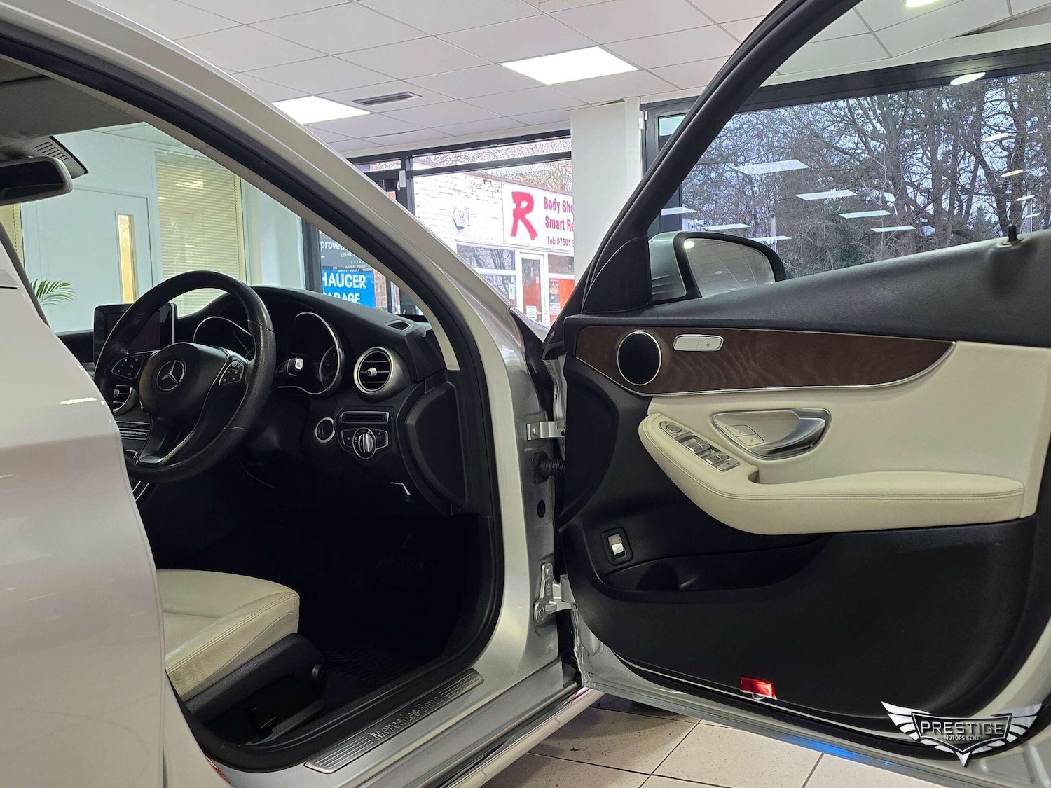 Used Mercedes-Benz C Class 2016 for sale - 77191295: Photo 46