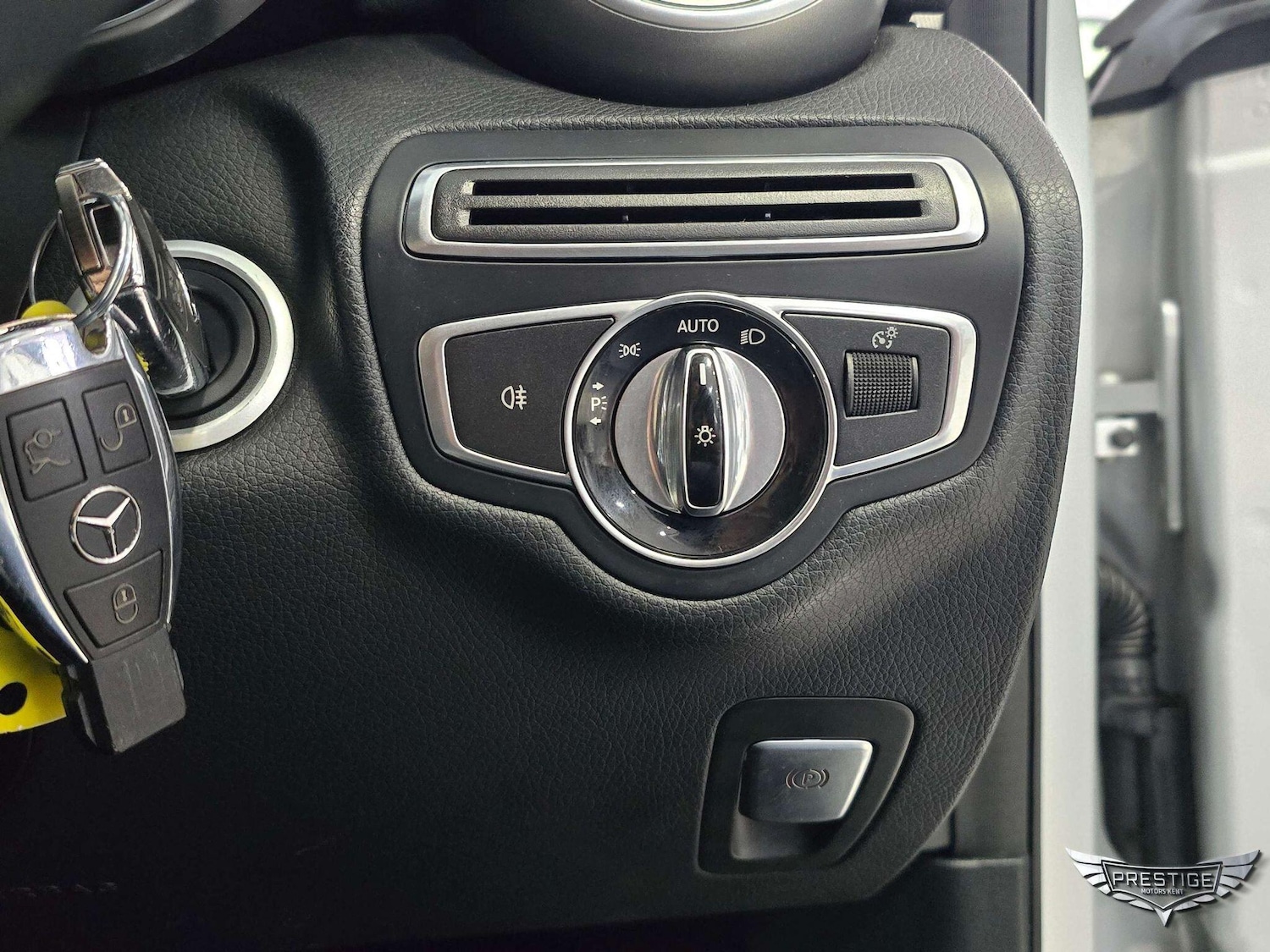 Used Mercedes-Benz C Class 2016 for sale - 77191295: Photo 59