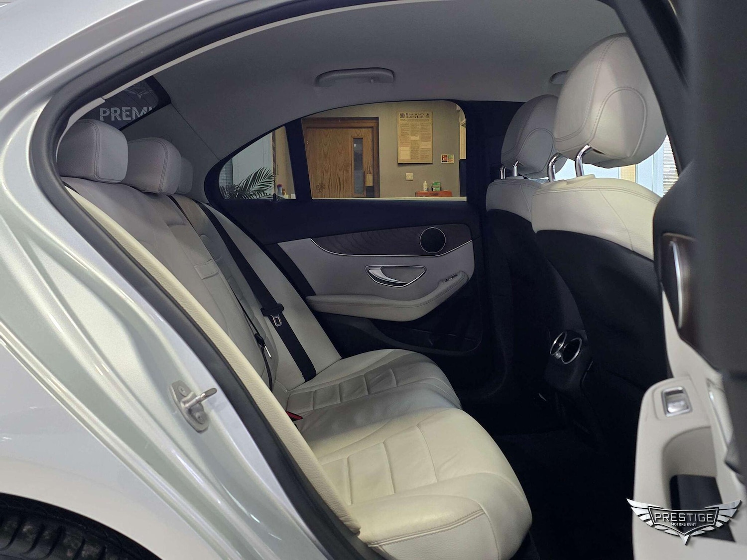 Used Mercedes-Benz C Class 2016 for sale - 77191295: Photo 61