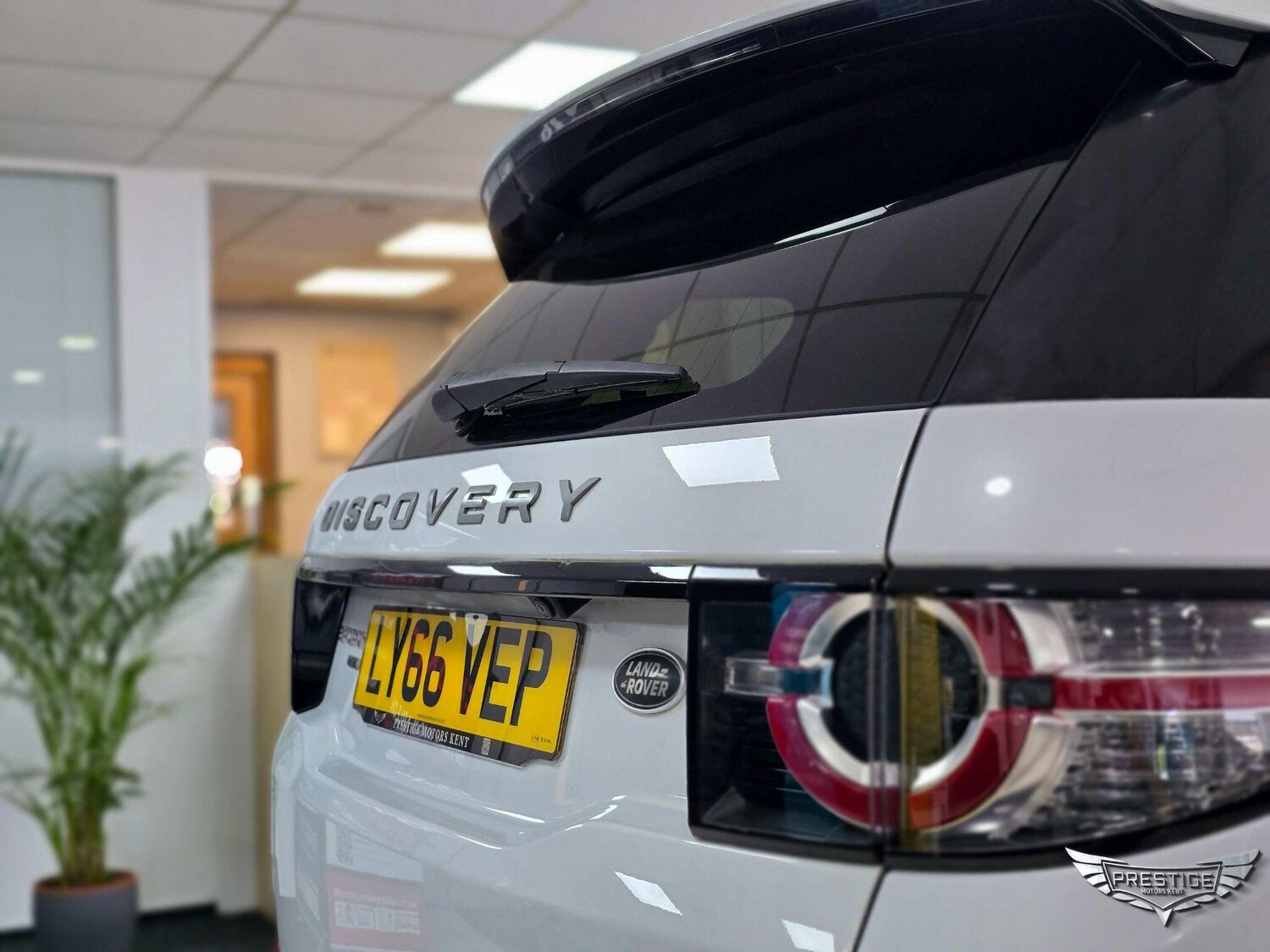 Used Land Rover Discovery Sport 2016 for sale - 76899610: Photo 17