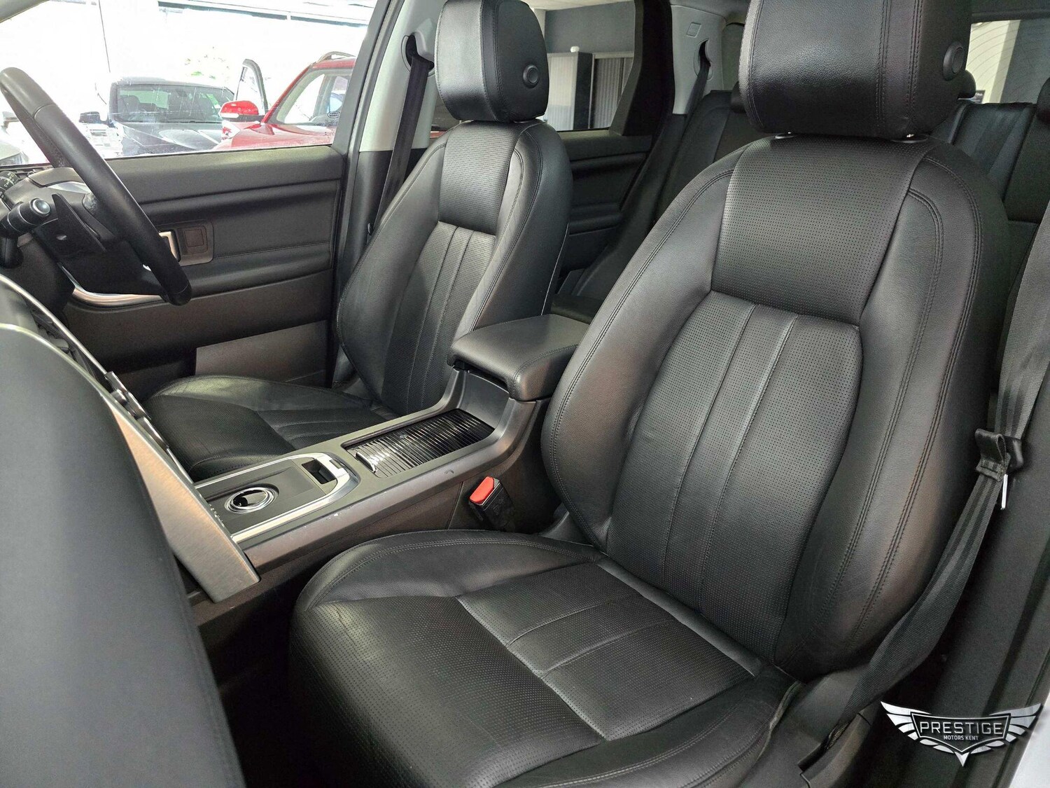 Used Land Rover Discovery Sport 2016 for sale - 76899610: Photo 24