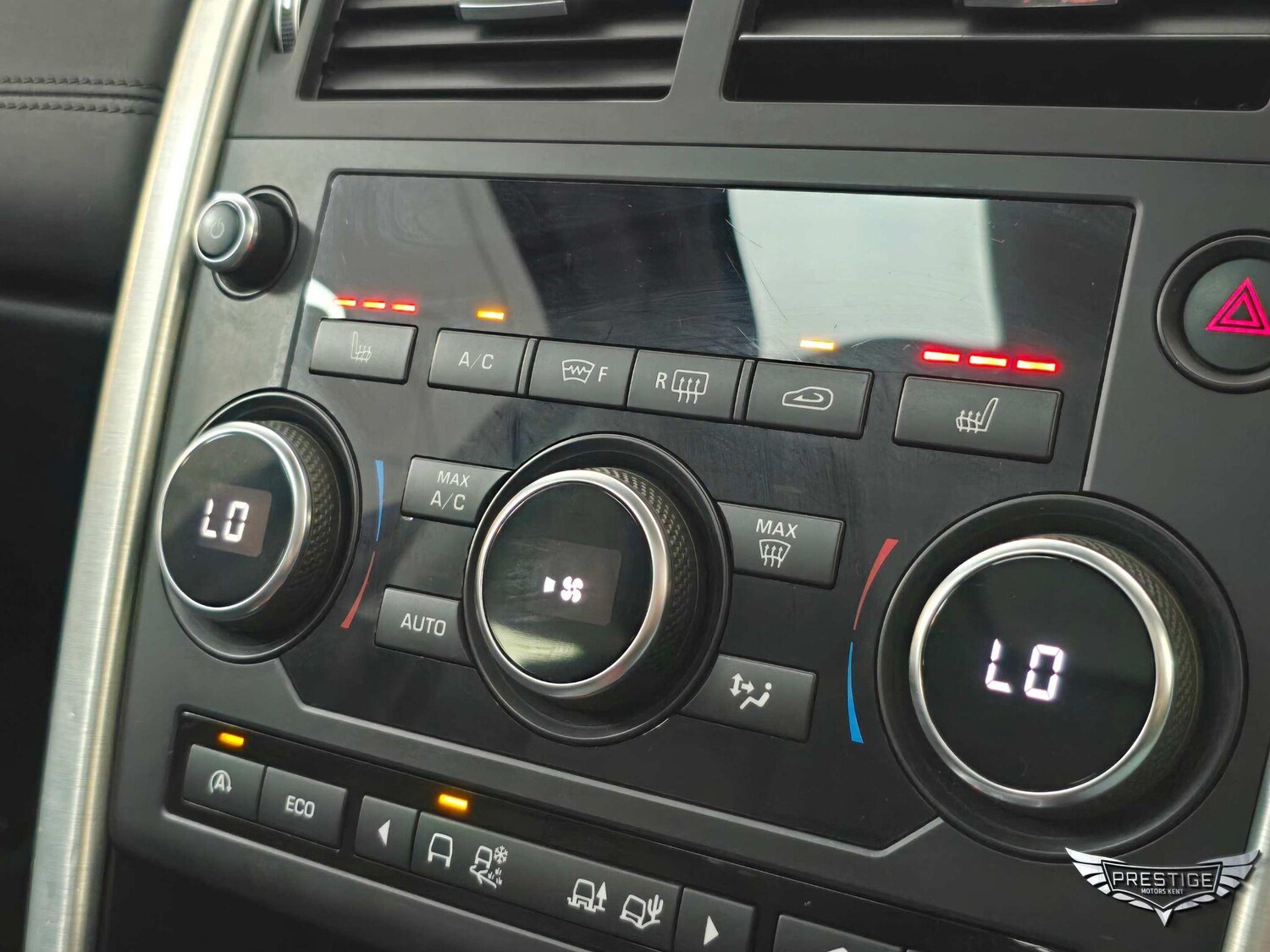 Used Land Rover Discovery Sport 2016 for sale - 76899610: Photo 30