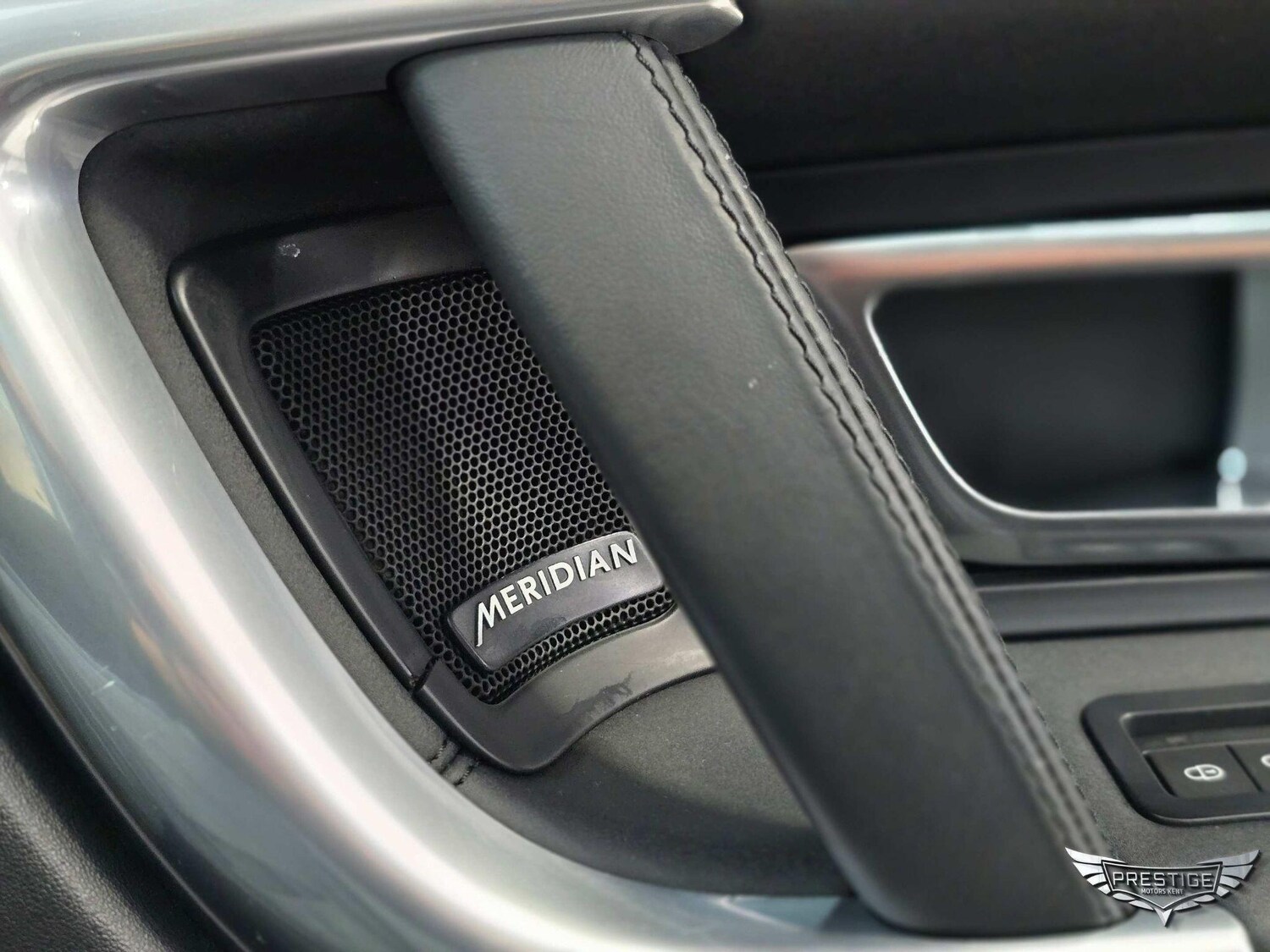 Used Land Rover Discovery Sport 2016 for sale - 76899610: Photo 32