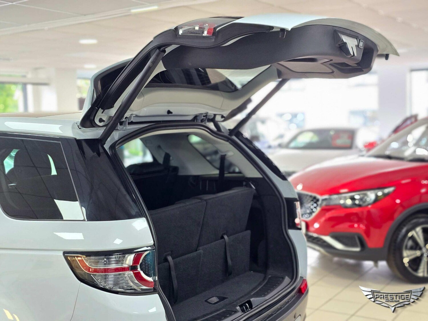 Used Land Rover Discovery Sport 2016 for sale - 76899610: Photo 47