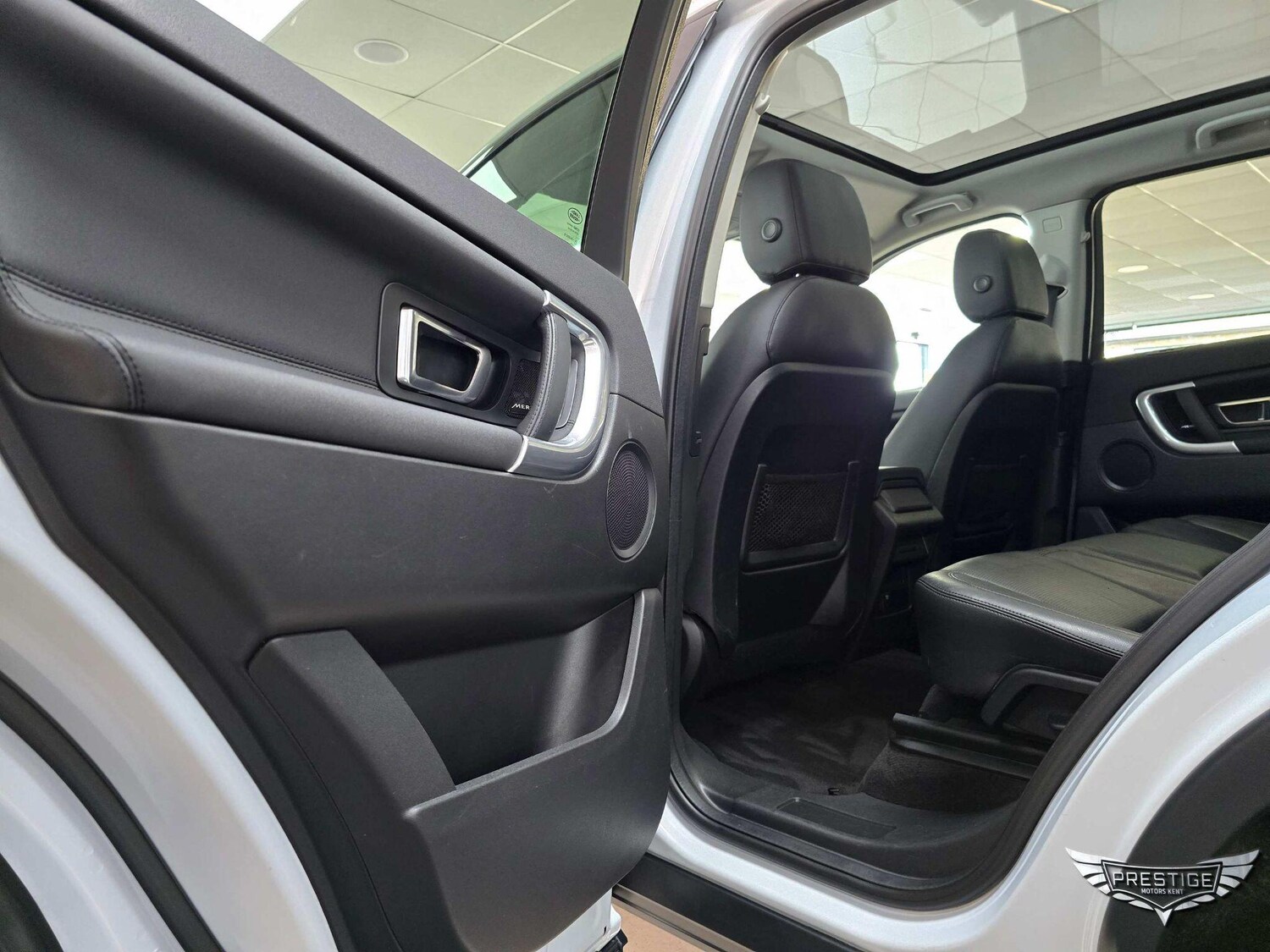 Used Land Rover Discovery Sport 2016 for sale - 76899610: Photo 51