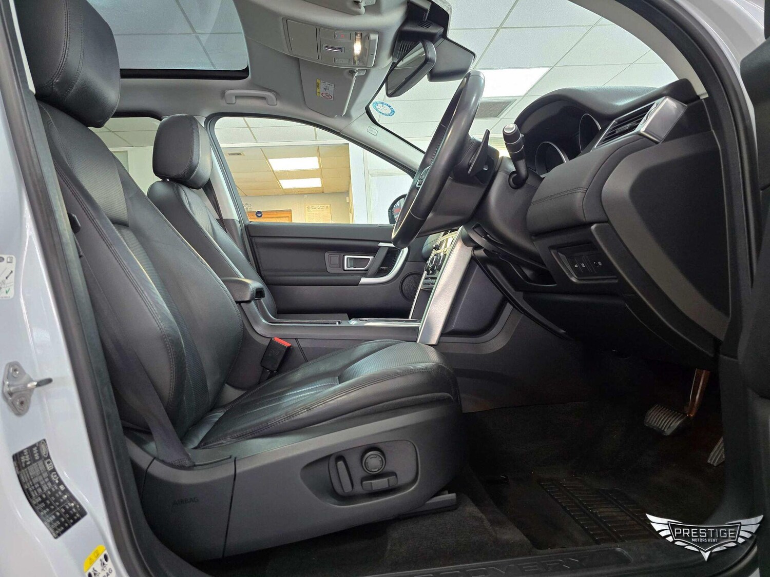 Used Land Rover Discovery Sport 2016 for sale - 76899610: Photo 63