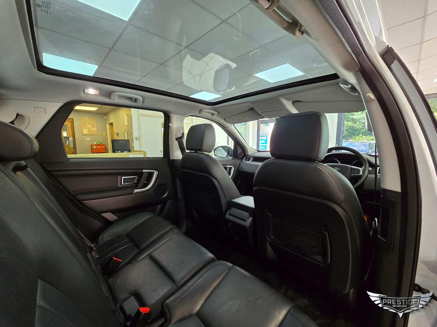 Used Land Rover Discovery Sport 2016 for sale - 76899610: Photo 65