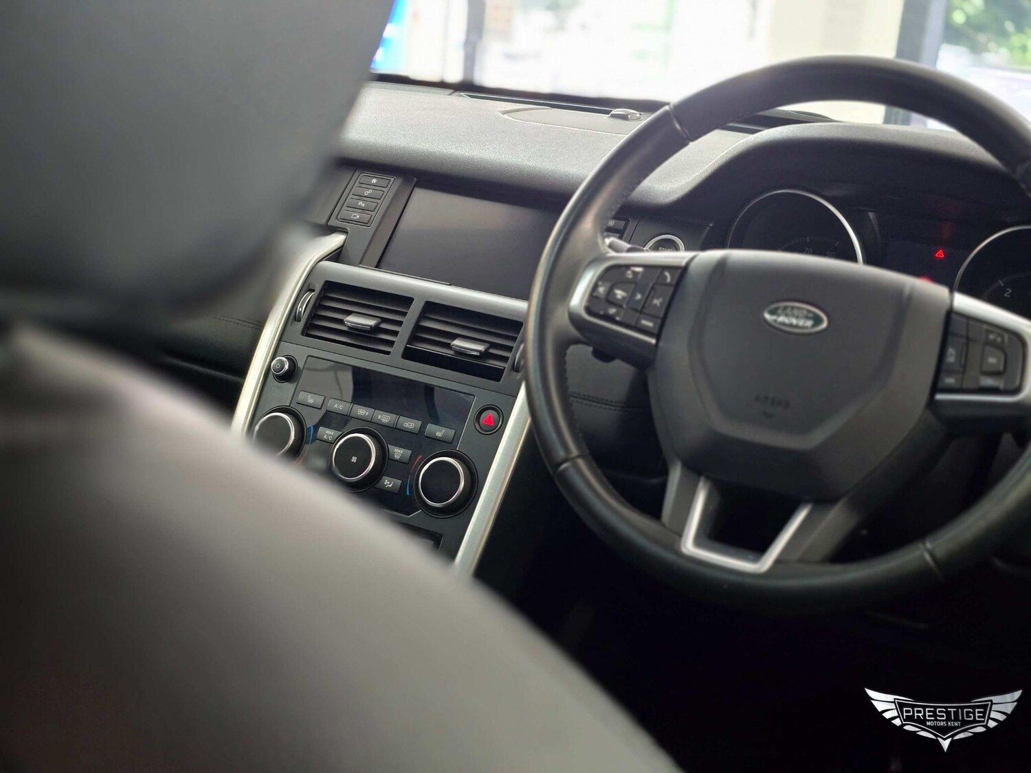 Used Land Rover Discovery Sport 2016 for sale - 76899610: Photo 66