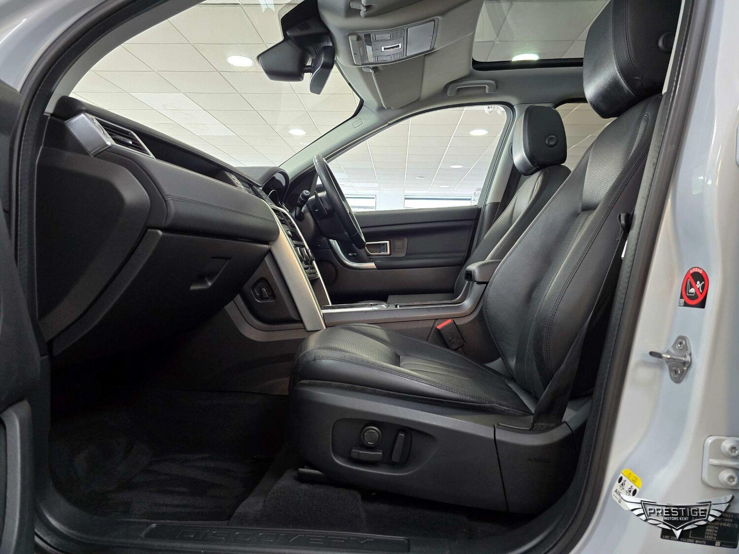 Used Land Rover Discovery Sport 2016 for sale - 76899610: Photo 75