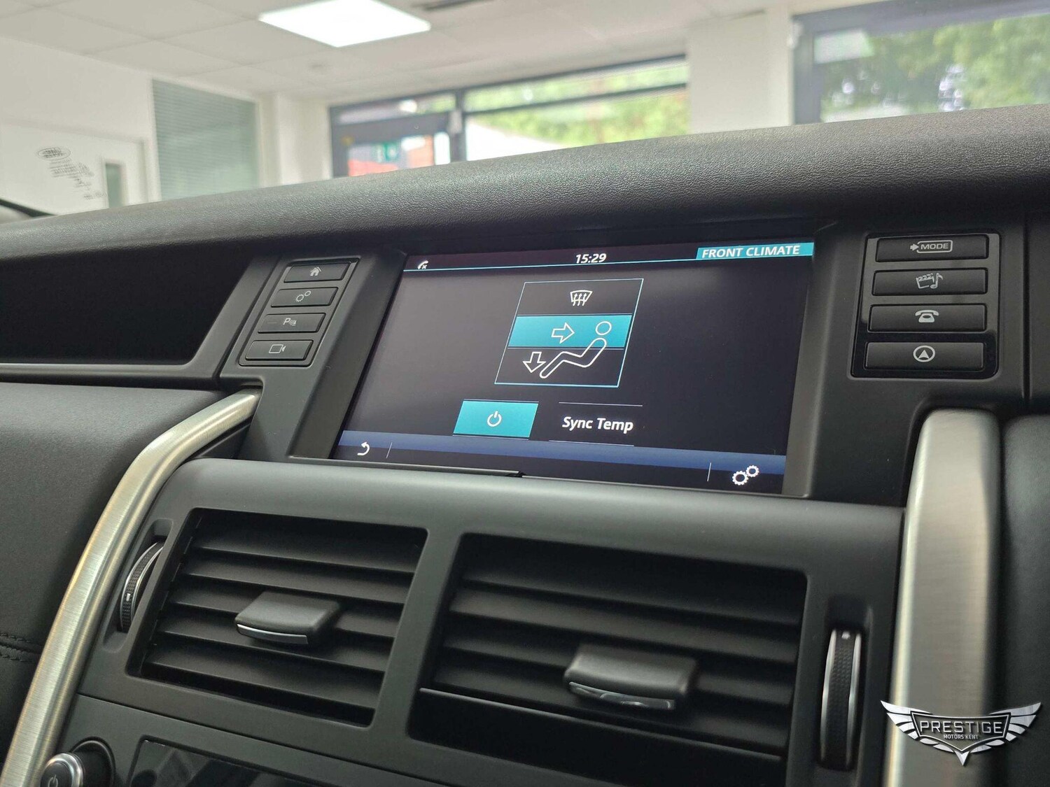 Used Land Rover Discovery Sport 2016 for sale - 76899610: Photo 80