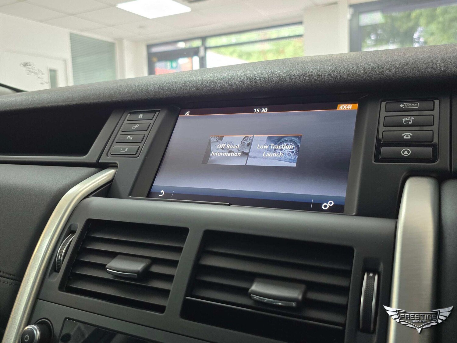 Used Land Rover Discovery Sport 2016 for sale - 76899610: Photo 82