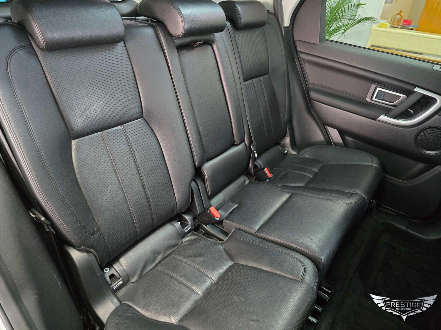 Used Land Rover Discovery Sport 2016 for sale - 76899610: Photo 88