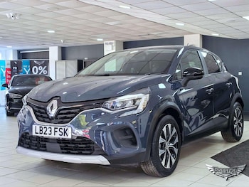 Used Renault Captur 2023 for sale - 79484297: Photo