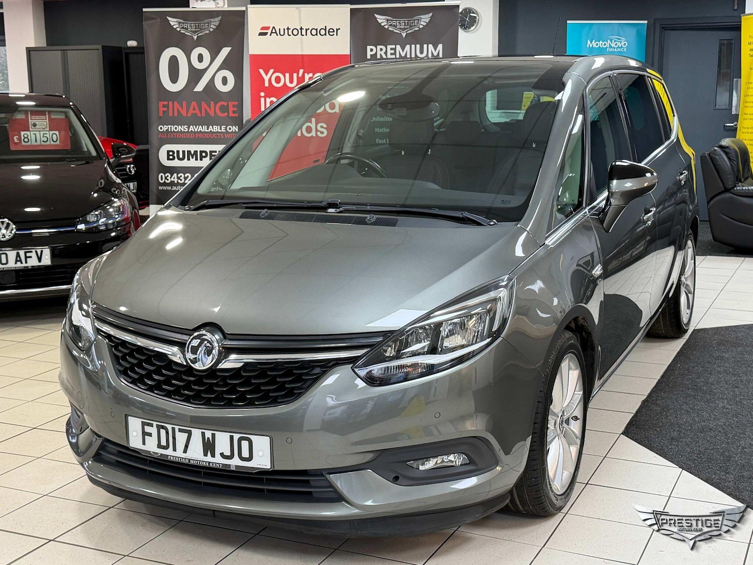 Used Vauxhall Zafira Tourer for sale - 76994196: Photo 2
