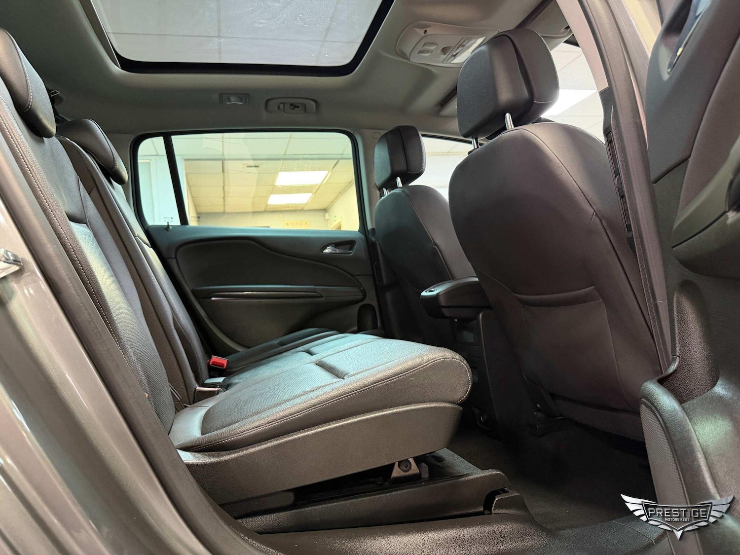 Used Vauxhall Zafira Tourer for sale - 76994196: Photo 58