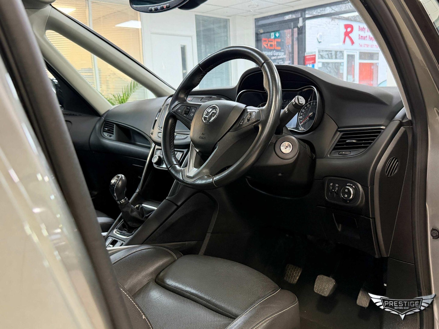 Used Vauxhall Zafira Tourer for sale - 76994196: Photo 72