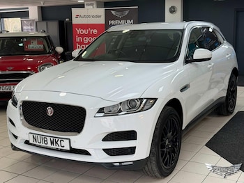 Used Jaguar F-Pace 2018 for sale - 77625028: Photo