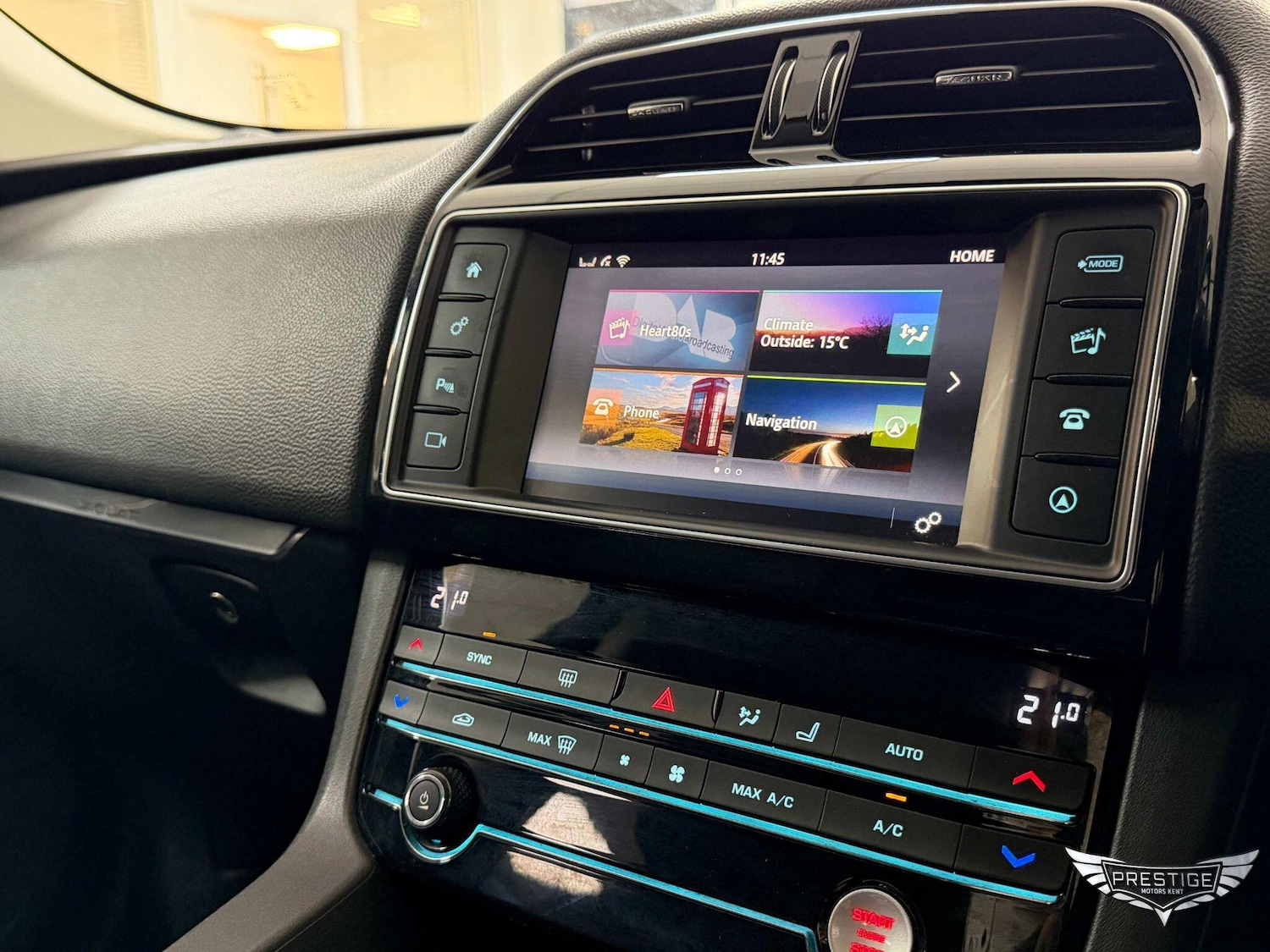 Used Jaguar F-Pace 2018 for sale - 77625028: Photo 33