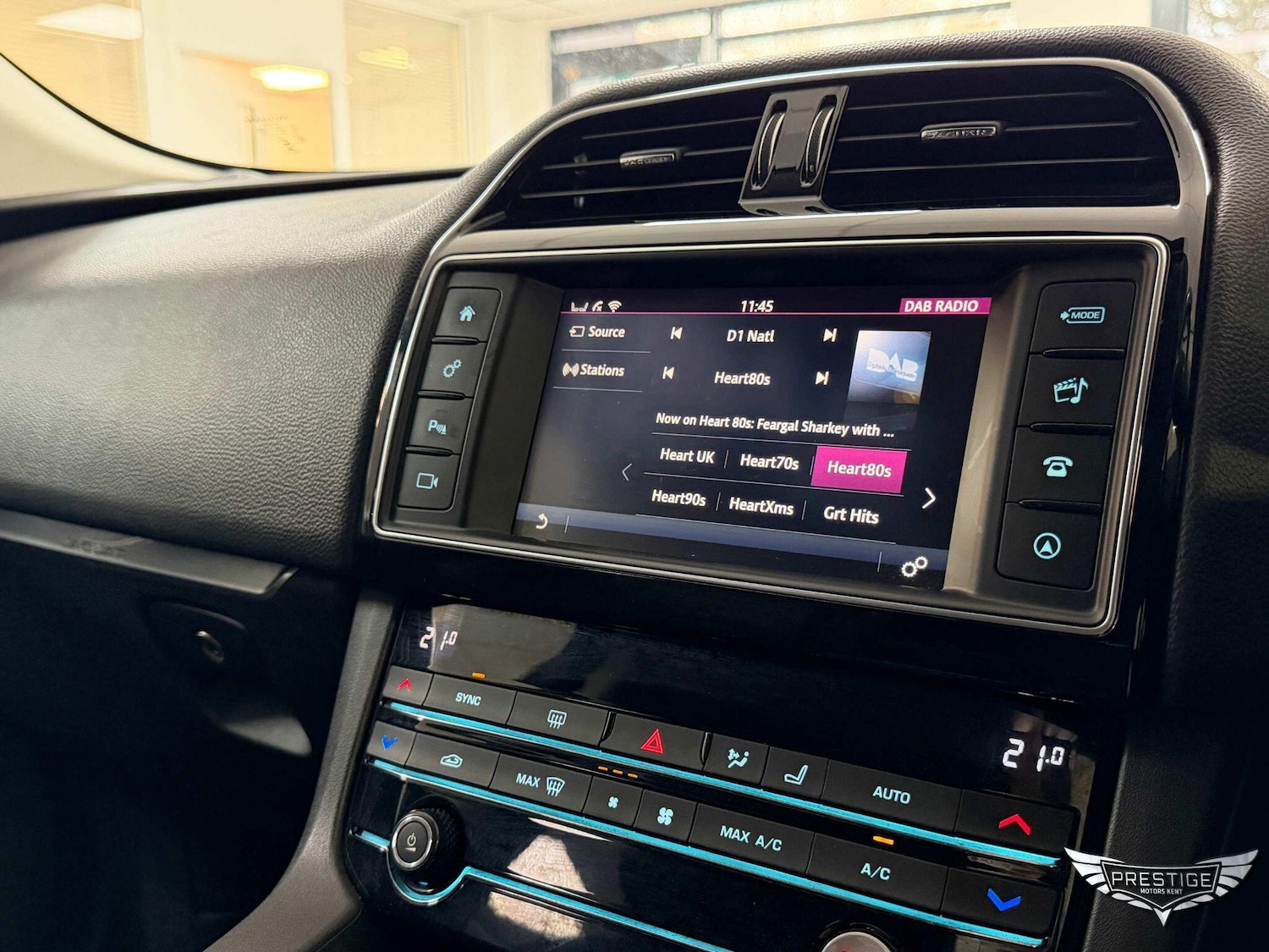 Used Jaguar F-Pace 2018 for sale - 77625028: Photo 34