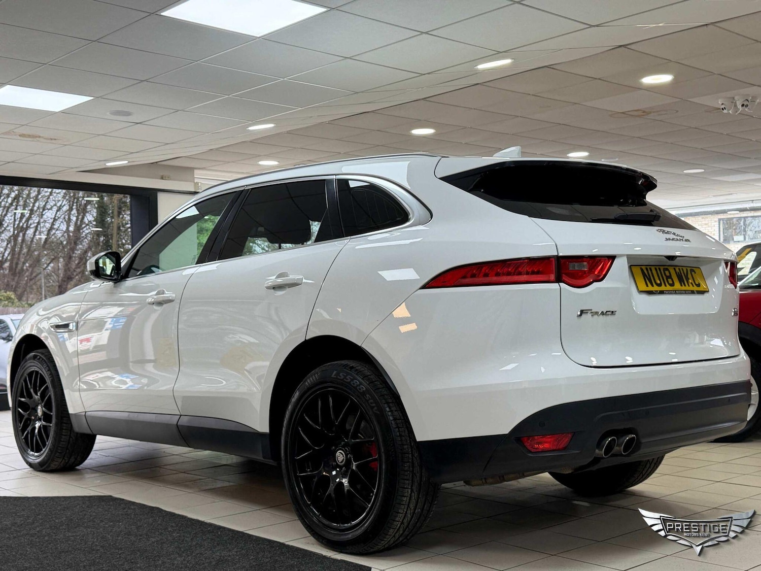 Used Jaguar F-Pace 2018 for sale - 77625028: Photo 39