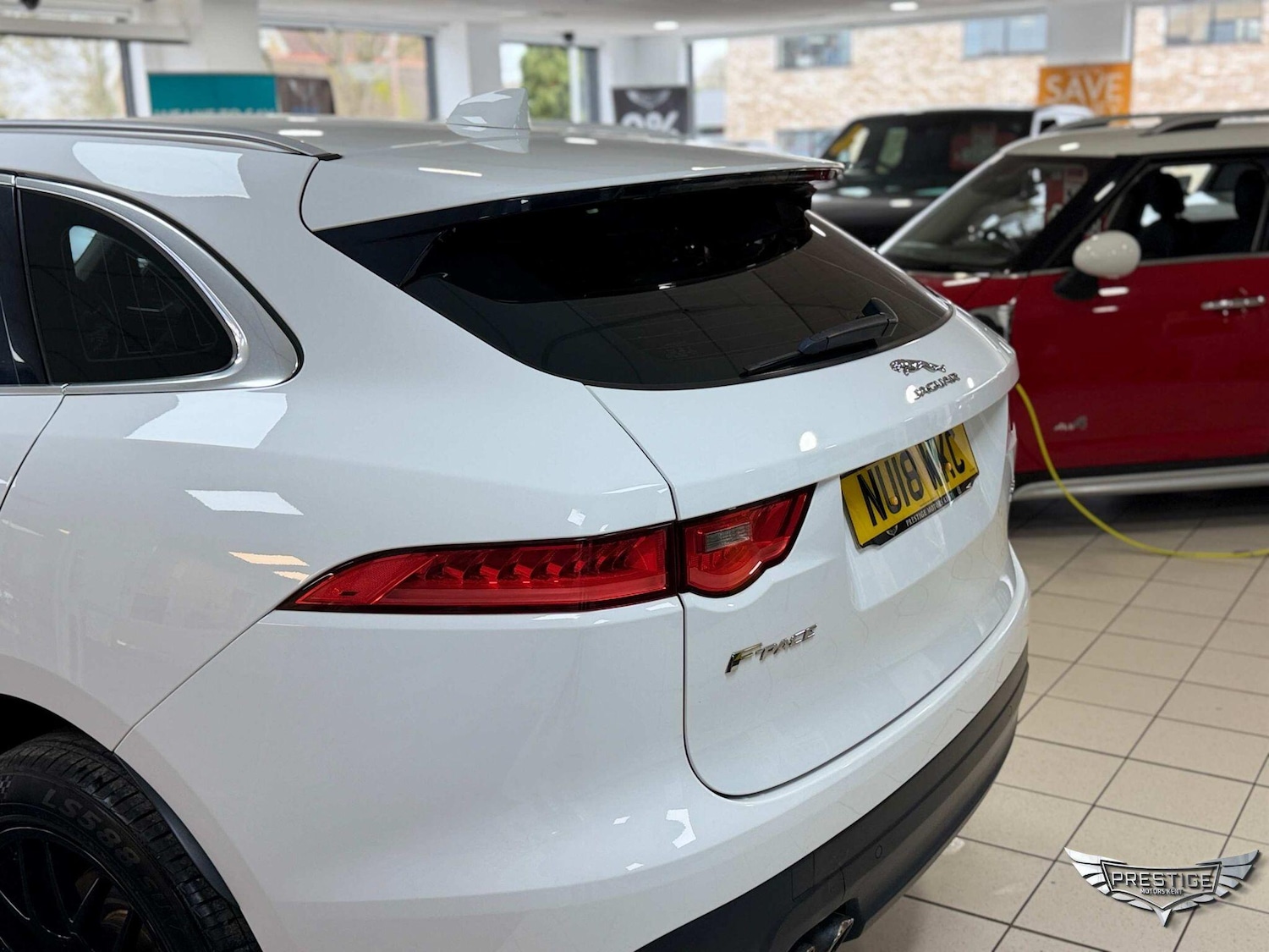 Used Jaguar F-Pace 2018 for sale - 77625028: Photo 40