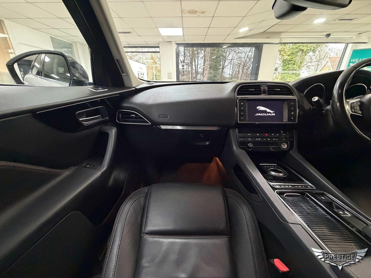 Used Jaguar F-Pace 2018 for sale - 77625028: Photo 49