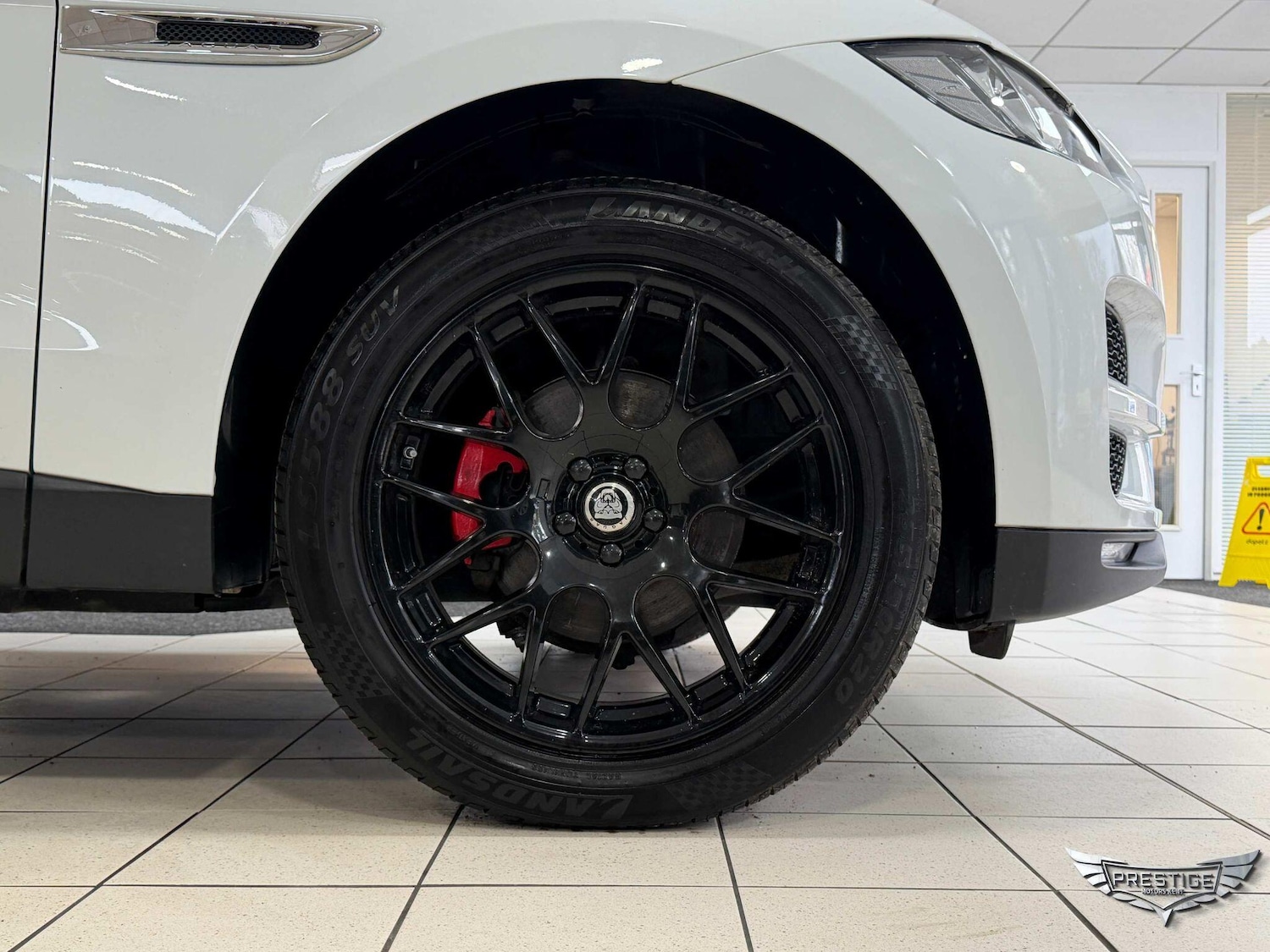 Used Jaguar F-Pace 2018 for sale - 77625028: Photo 69