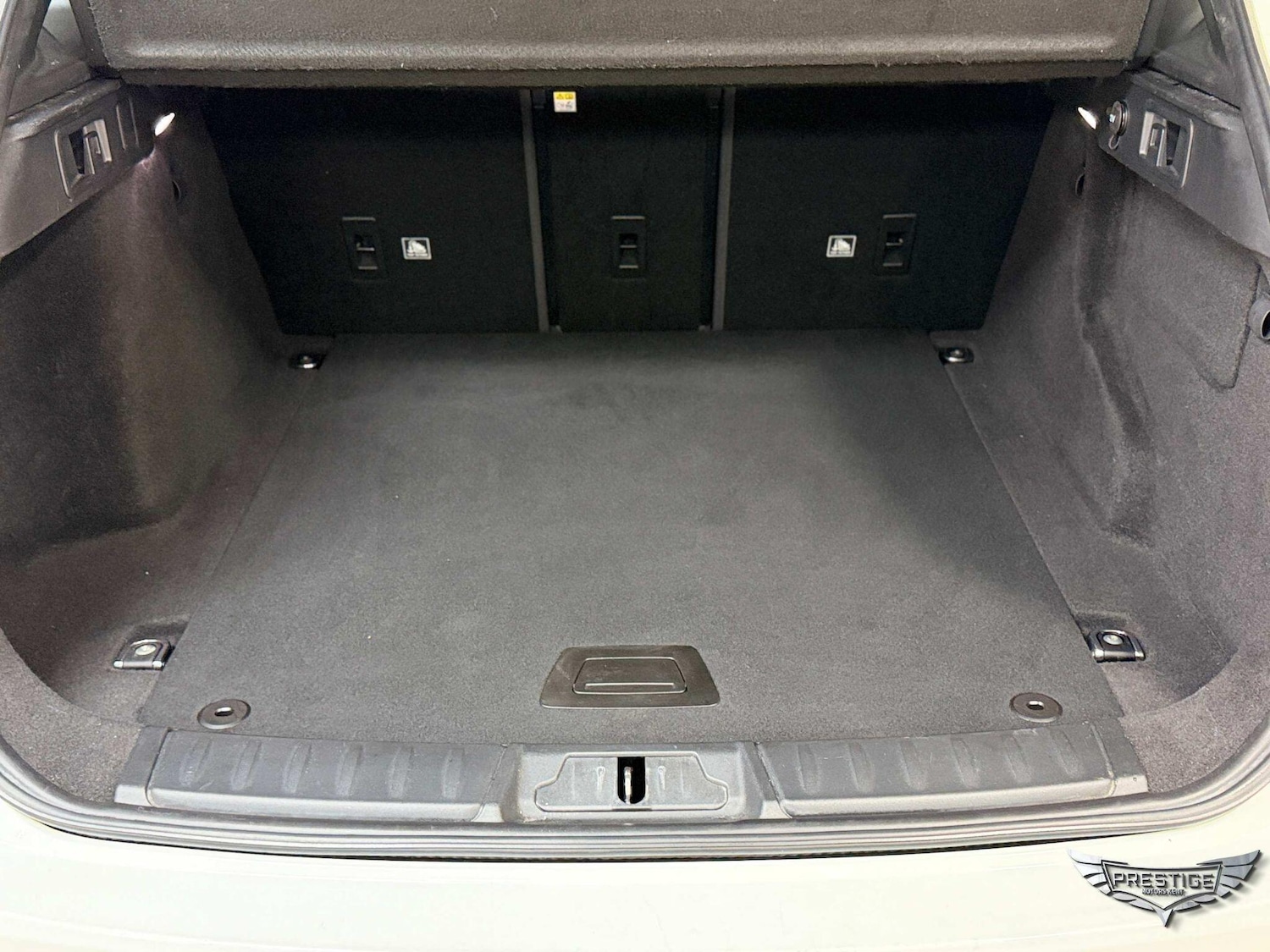 Used Jaguar F-Pace 2018 for sale - 77625028: Photo 91