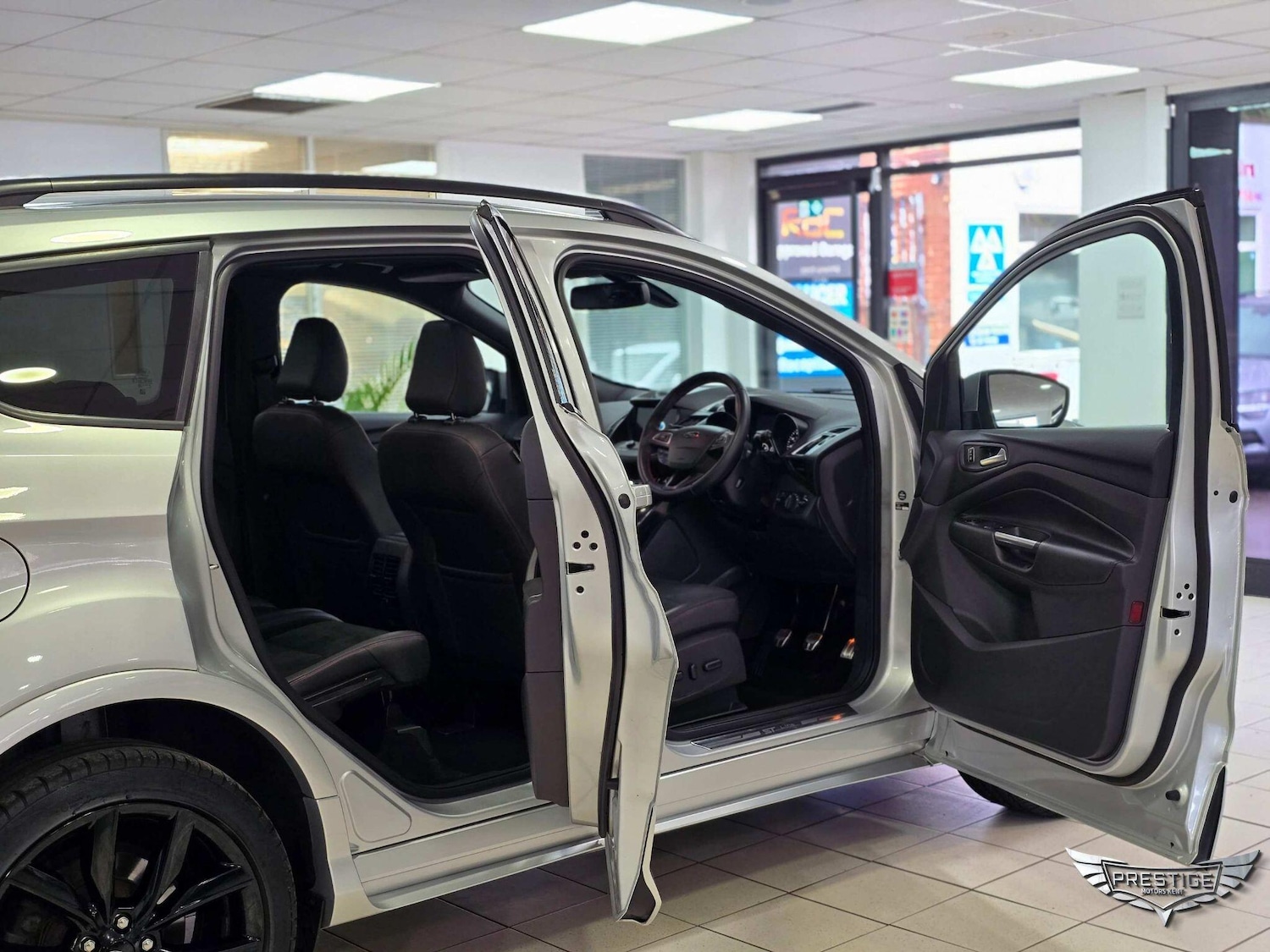 Used Ford Kuga 2018 for sale - 76538461: Photo 43