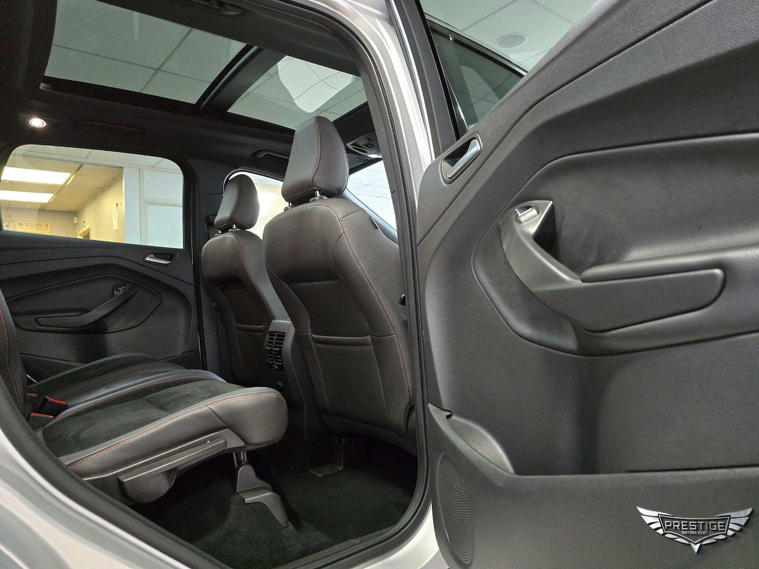 Used Ford Kuga 2018 for sale - 76538461: Photo 45