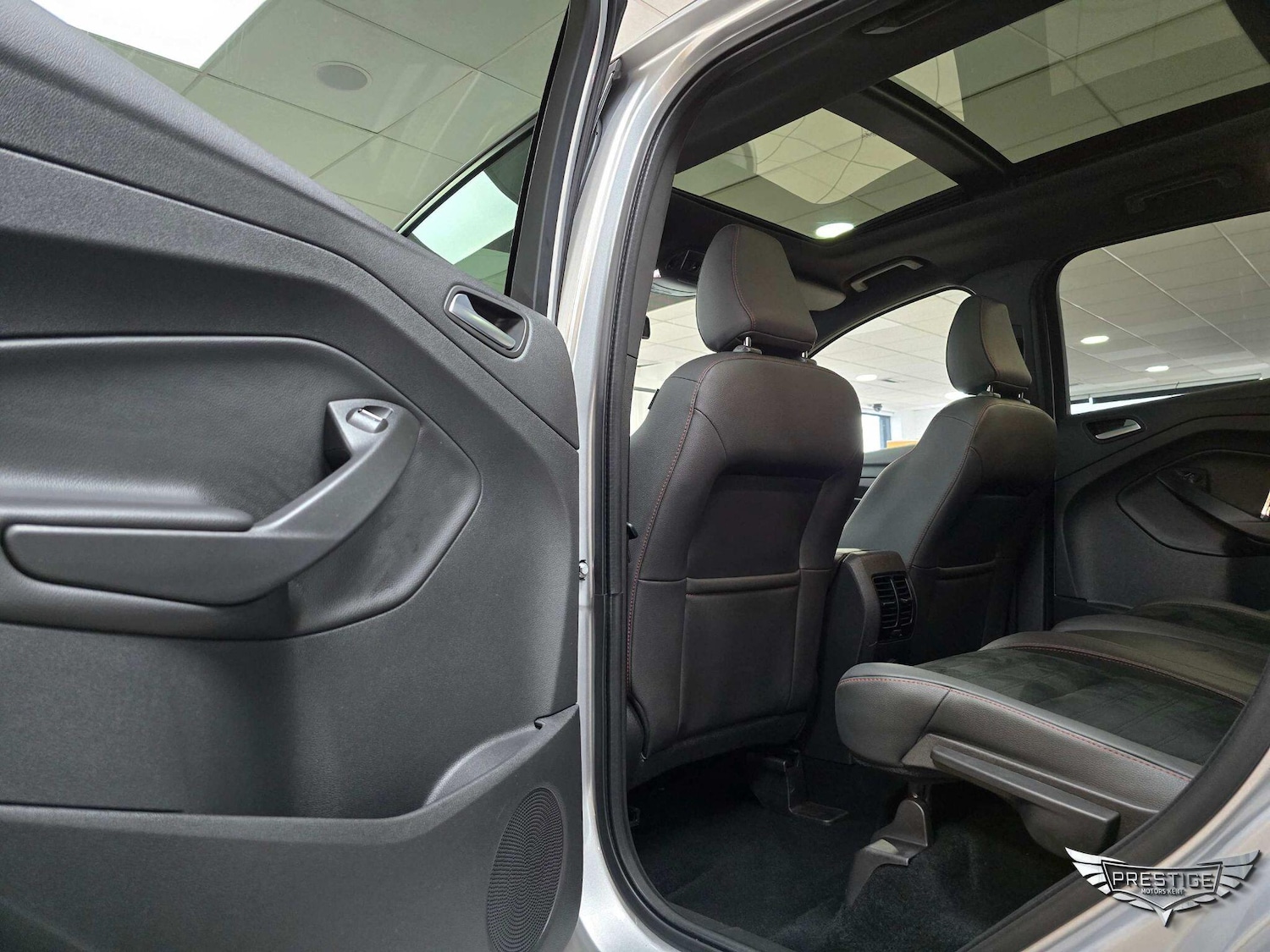 Used Ford Kuga 2018 for sale - 76538461: Photo 46