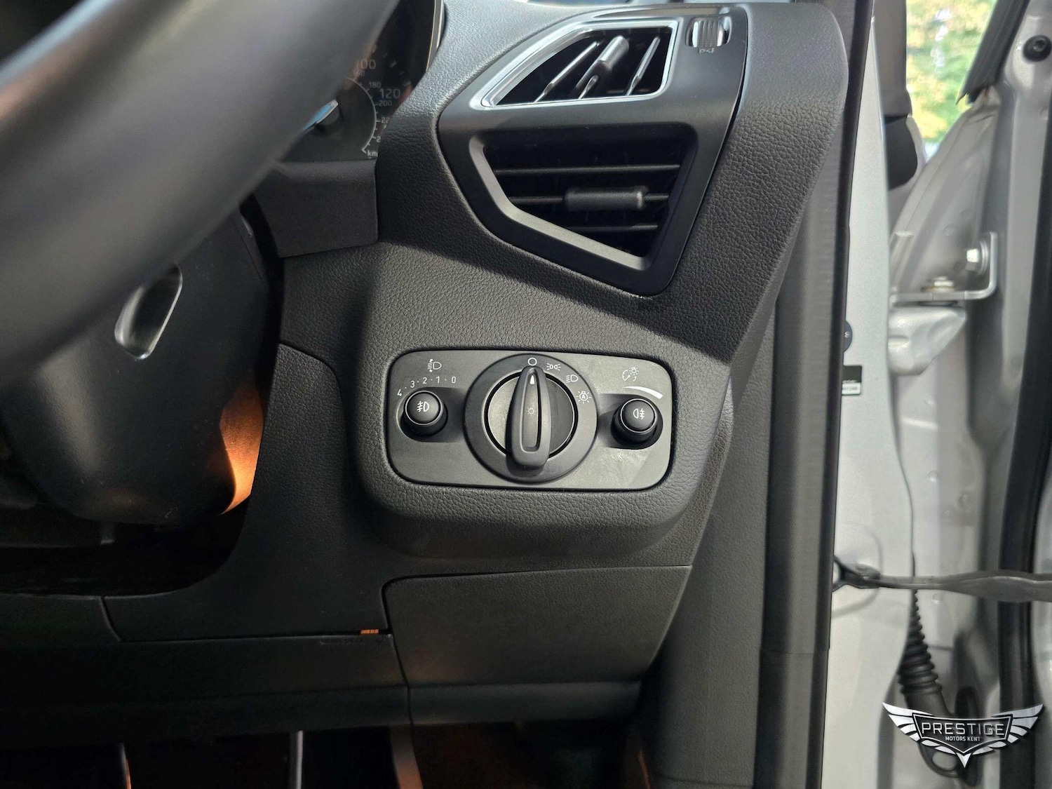 Used Ford Kuga 2018 for sale - 76538461: Photo 58