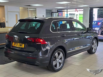 Used Volkswagen Tiguan 2019 for sale - 75768802: Photo
