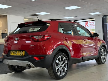 Used Kia Stonic 2019 for sale - 77970233: Photo