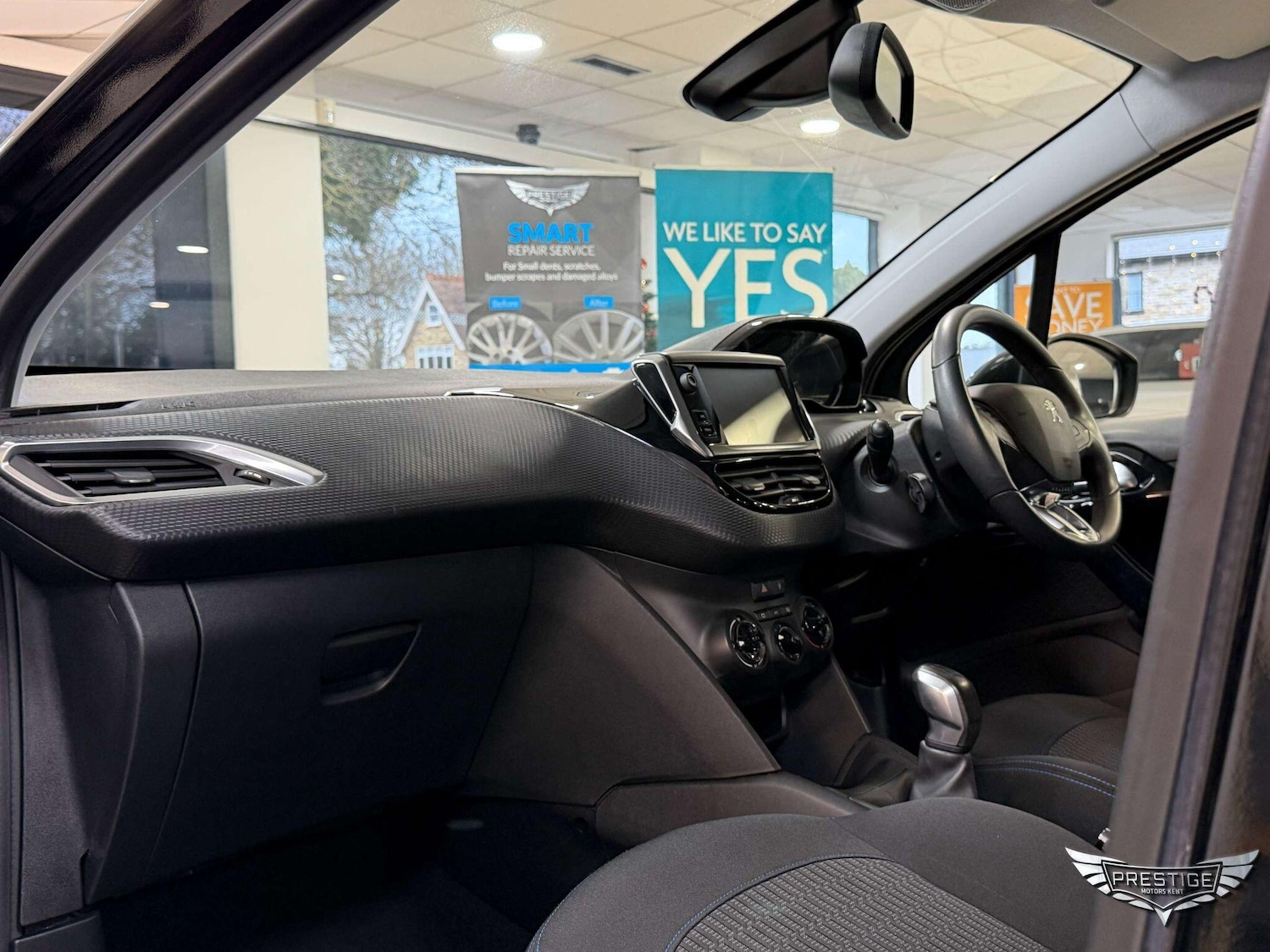 Used Peugeot 208 2018 for sale - 76952689: Photo 20