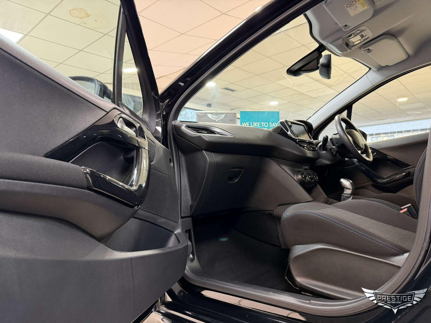 Used Peugeot 208 2018 for sale - 76952689: Photo 42