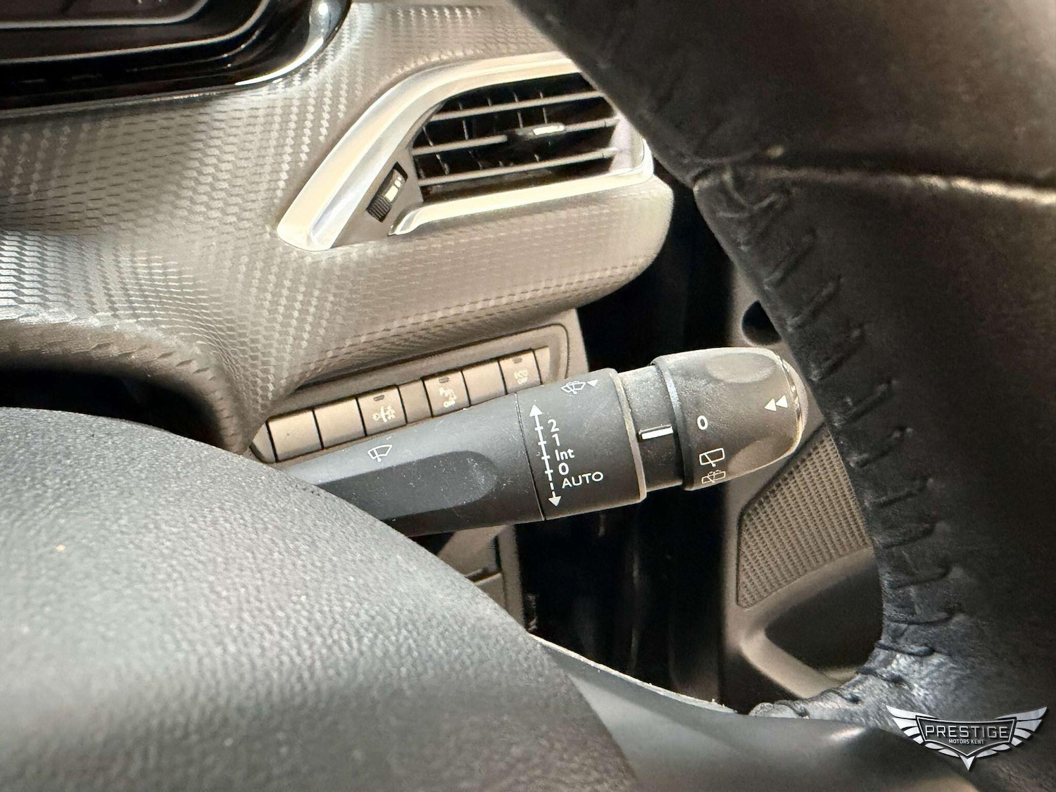 Used Peugeot 208 2018 for sale - 76952689: Photo 51