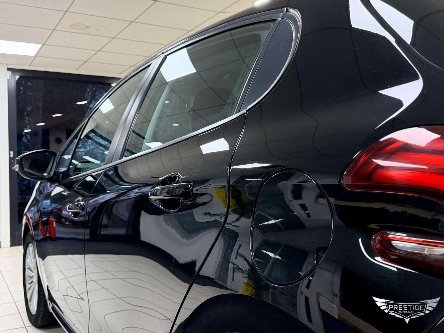 Used Peugeot 208 2018 for sale - 76952689: Photo 58