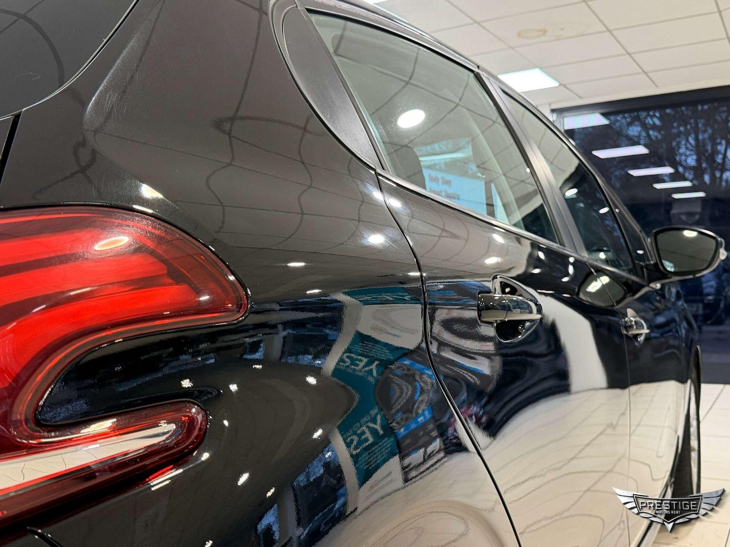 Used Peugeot 208 2018 for sale - 76952689: Photo 62